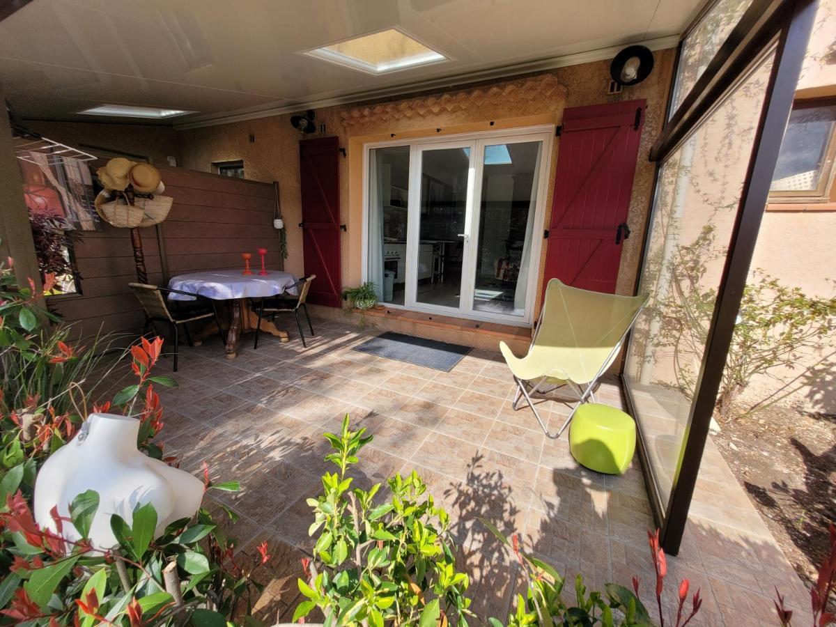 Le Nid De Darshan 2 Personnes Collobrieres Exterior photo